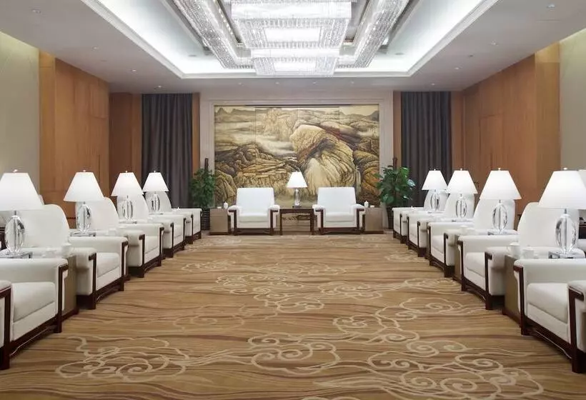 Hotelli Crowne Plaza Xiangyang, An Ihg