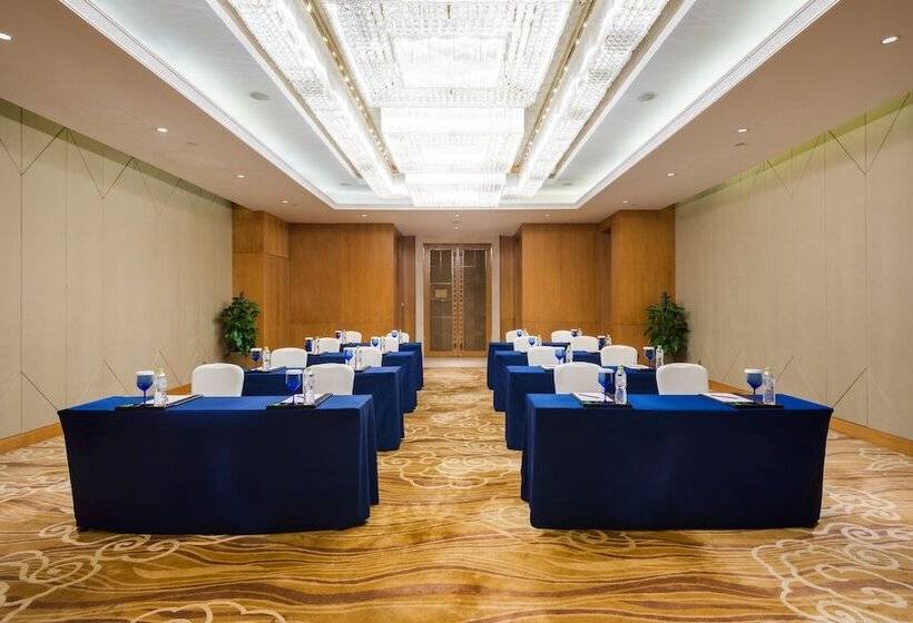 Hotel Crowne Plaza Xiangyang, An Ihg