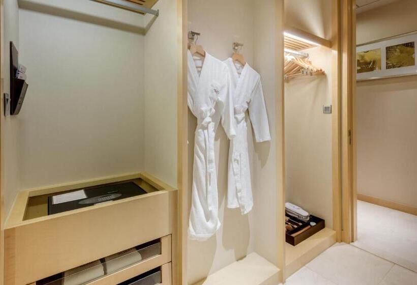 Hotel Crowne Plaza Xiangyang, An Ihg