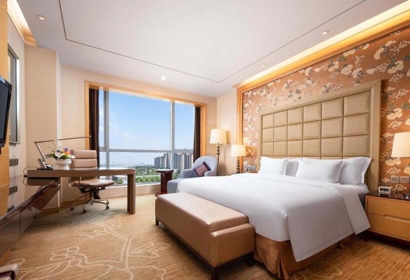 Hotel Crowne Plaza Xiangyang, An Ihg