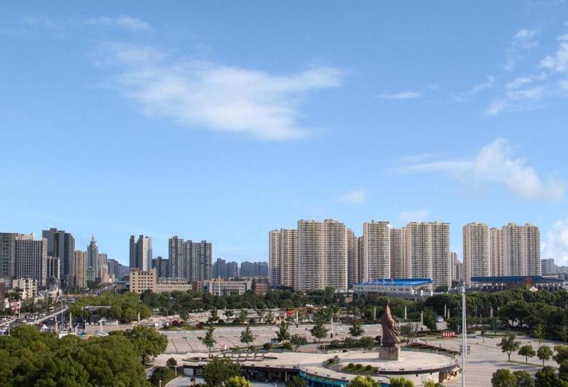 Hotel Crowne Plaza Xiangyang, An Ihg