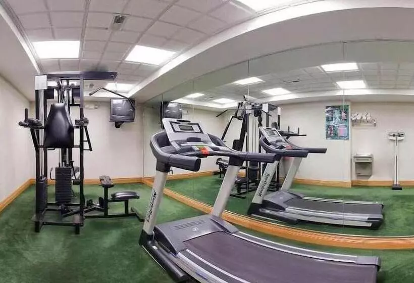 Holiday Inn Express Hotel & Suites Charlotte, An Ihg