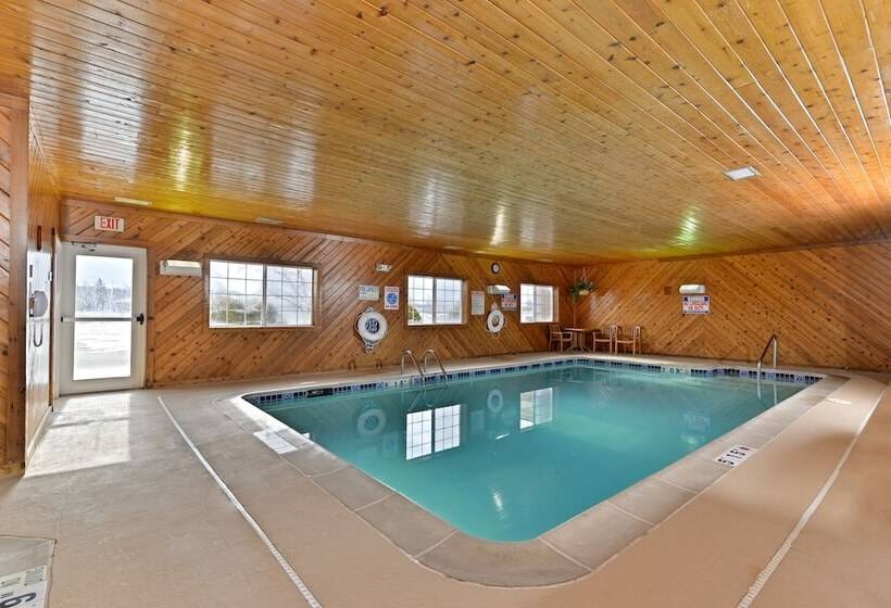 Holiday Inn Express Hotel & Suites Charlotte, An Ihg