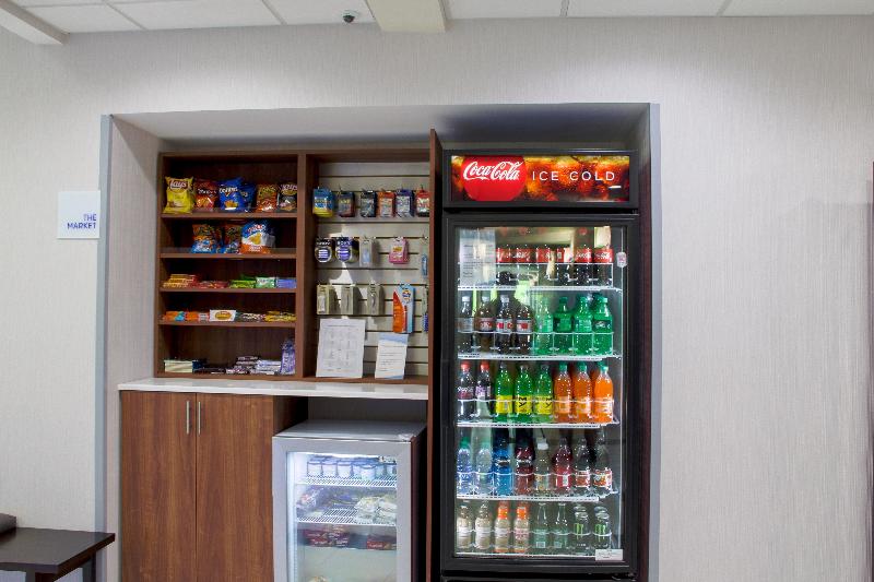 فندق Holiday Inn Express & Suites Lexington Downtown Area Keeneland, An Ihg