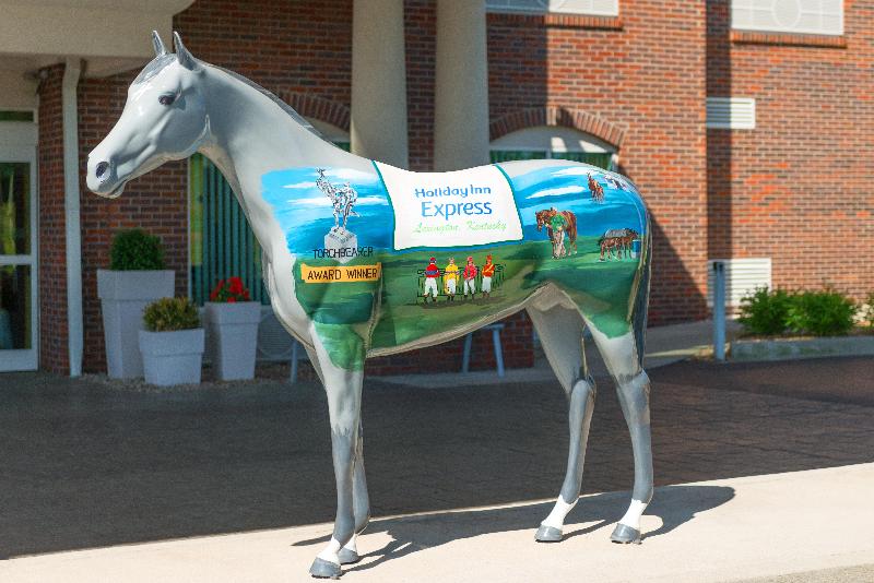 فندق Holiday Inn Express & Suites Lexington Downtown Area Keeneland, An Ihg