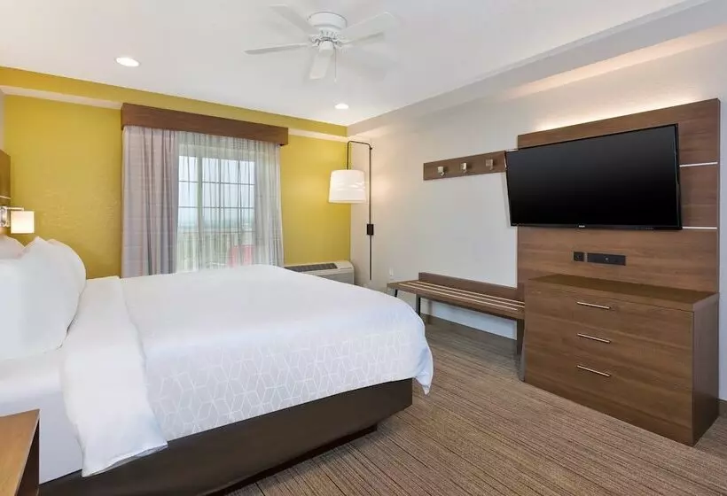 Holiday Inn Express Hotel & Suites Petoskey, An Ihg