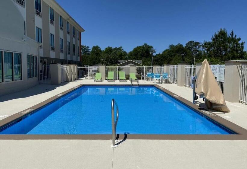 בית מלון כפרי Holiday Inn Express & Suites Enterprise, An Ihg