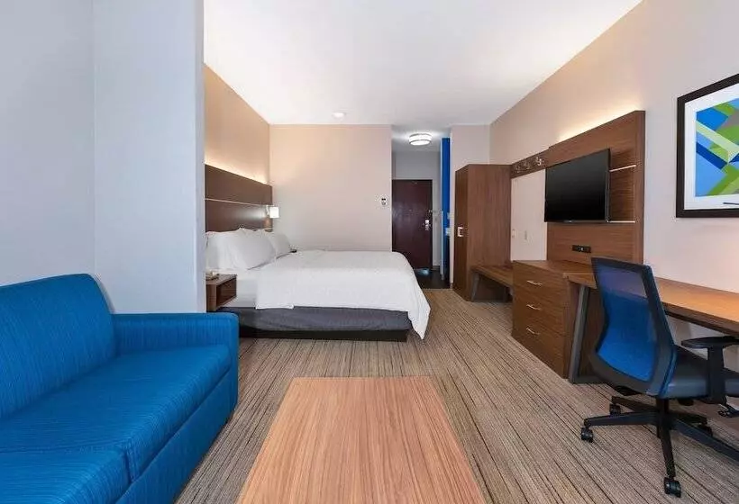 Hotel Holiday Inn Express And Suites Three Rivers, An Ihg
