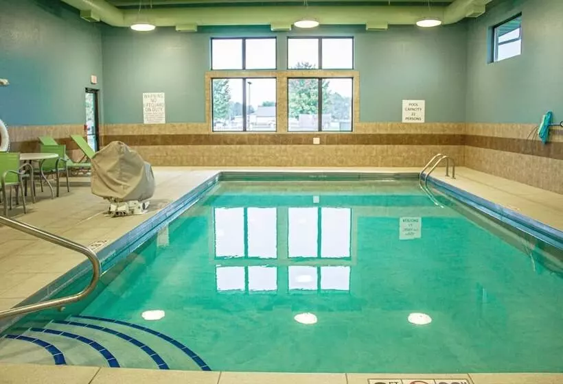 Hotel Holiday Inn Express & Suites   Worthington, An Ihg