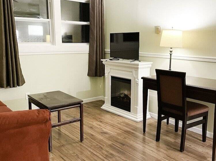 فندق Lincoln Inn Fredericton