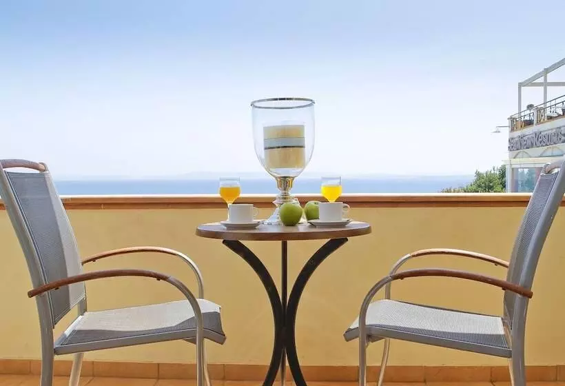 فندق Sea View Resorts & Spa