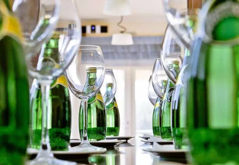 فندق Sea View Resorts & Spa