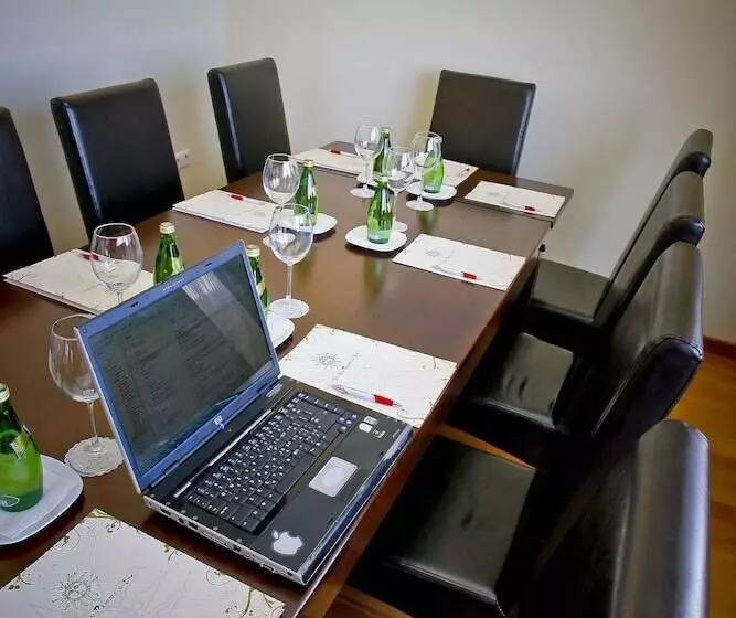 فندق Sea View Resorts & Spa