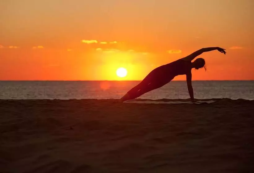 فندق Sea View Resorts & Spa