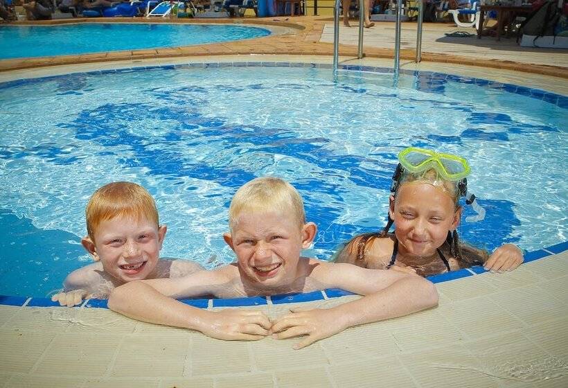 فندق Sea View Resorts & Spa