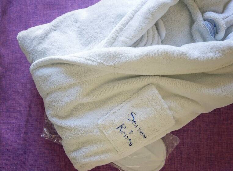 فندق Sea View Resorts & Spa