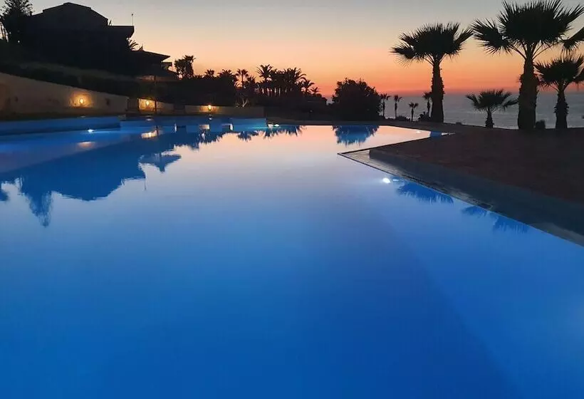 בית מלון כפרי Stella Beach