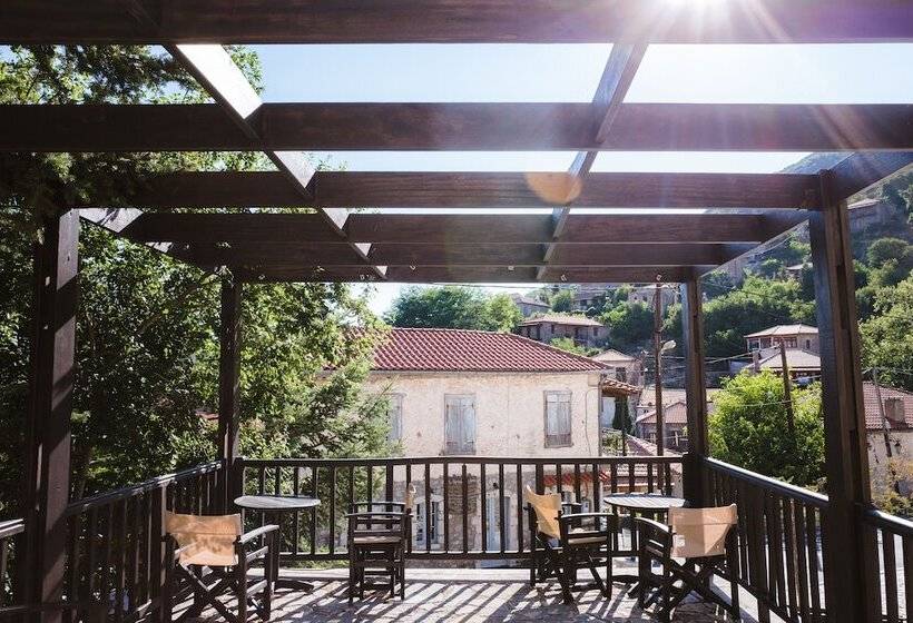 酒店 Trikolonion Country Stemnitsa