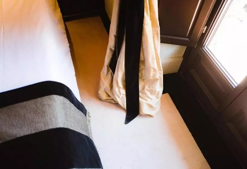 Отель Trikolonion Country Stemnitsa