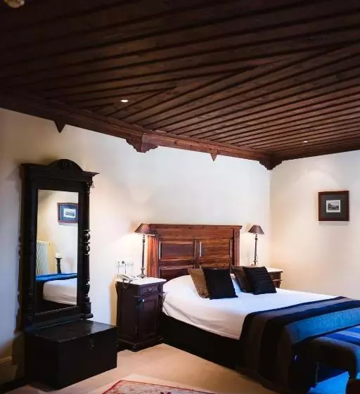 Отель Trikolonion Country Stemnitsa