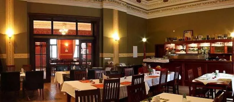 Hotelli Zlaty Lev Zatec