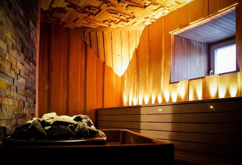 Hotelli Zlaty Lev Zatec