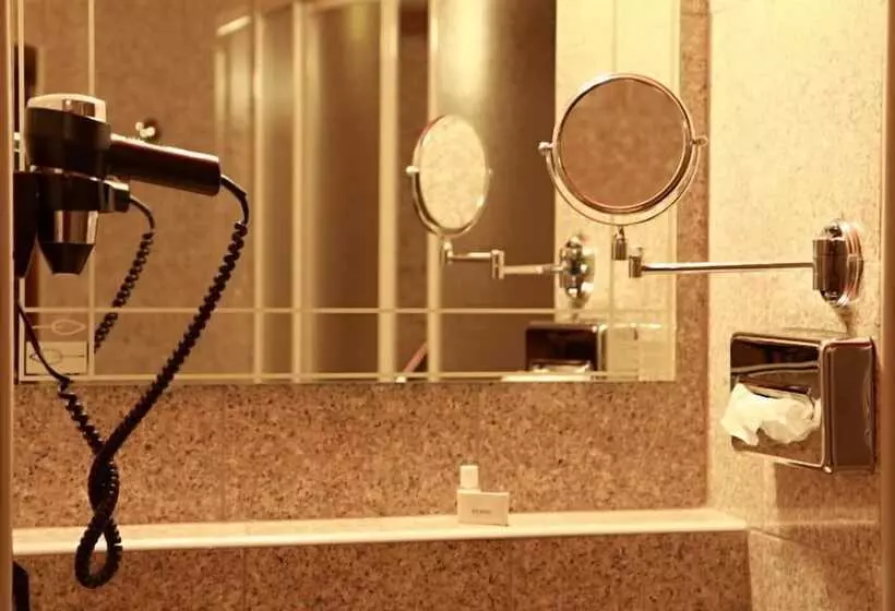 Hotelli Zlaty Lev Zatec