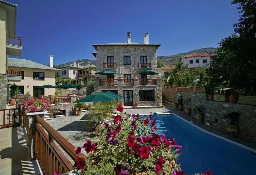 Maritsas Hotel & Suites