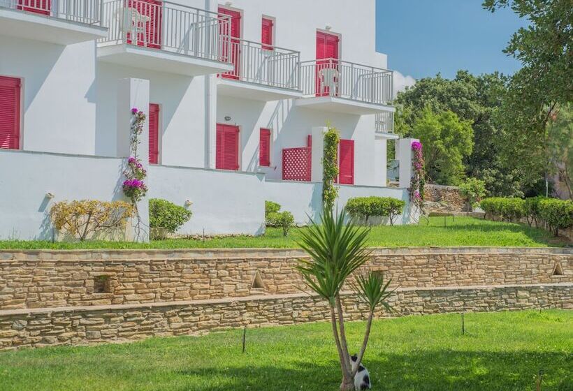 Ostria Hotel & Apartments