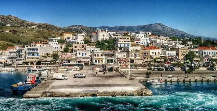 Ostria Hotel & Apartments