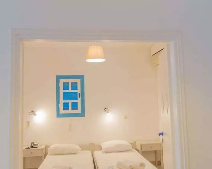 Ostria Hotel & Apartments