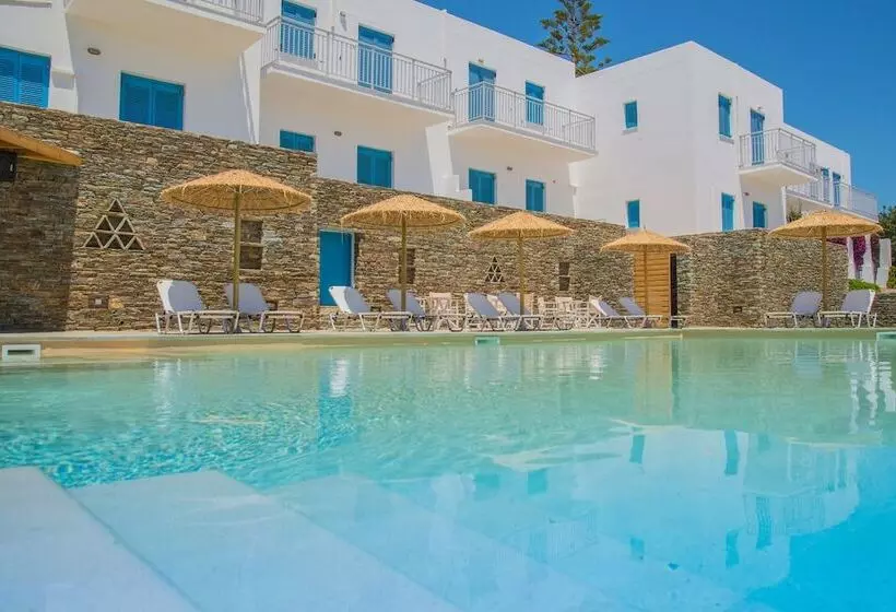 Ostria Hotel & Apartments