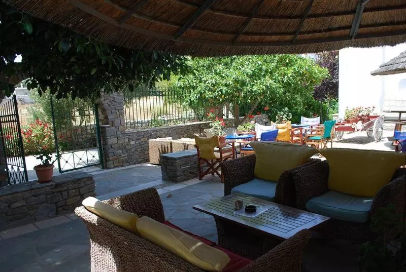 Siroco S Rooms And Studios