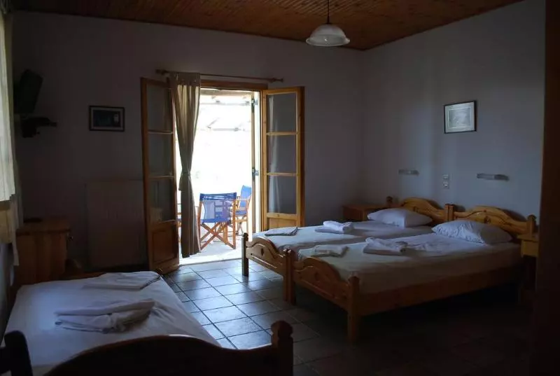 Siroco S Rooms And Studios