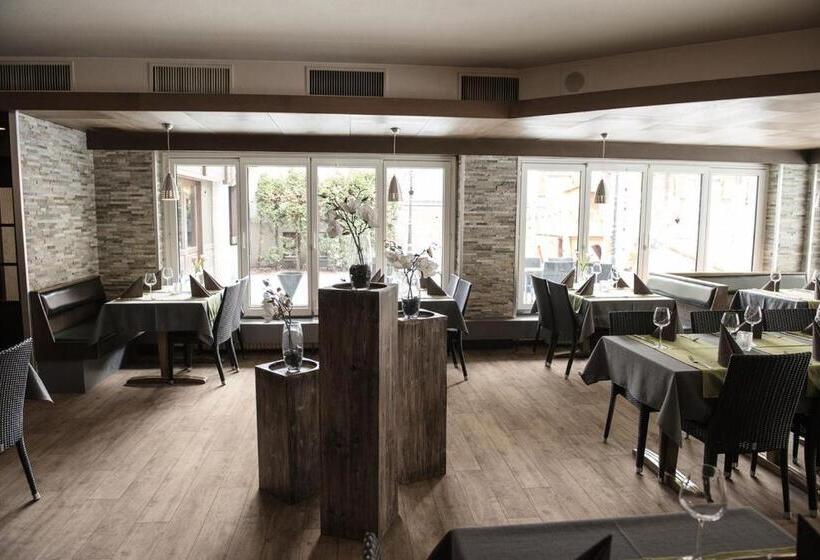 호스텔 La Reserve