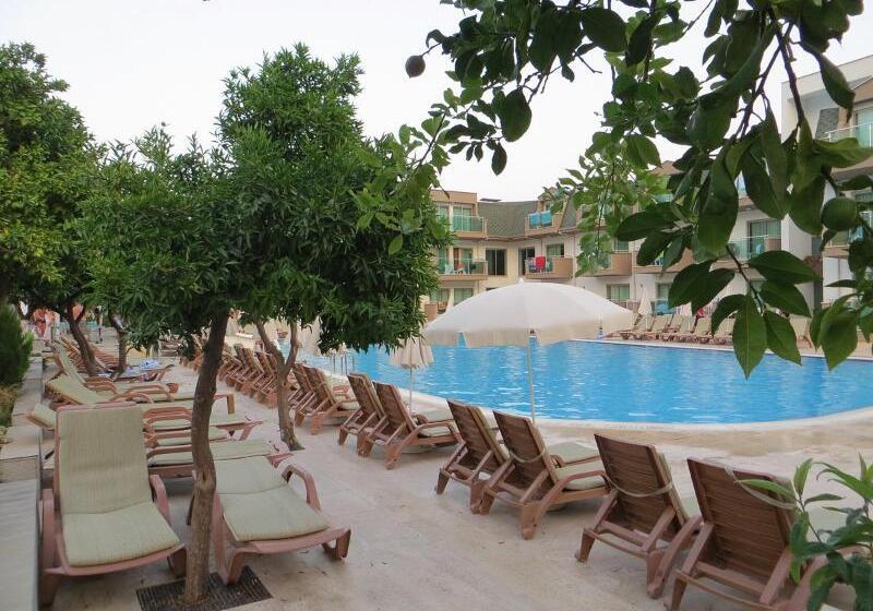 Batont Garden Resort   All Inclusive