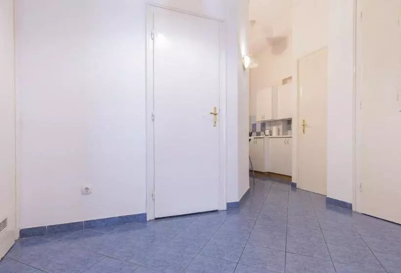 Budapest Centrum Hostel