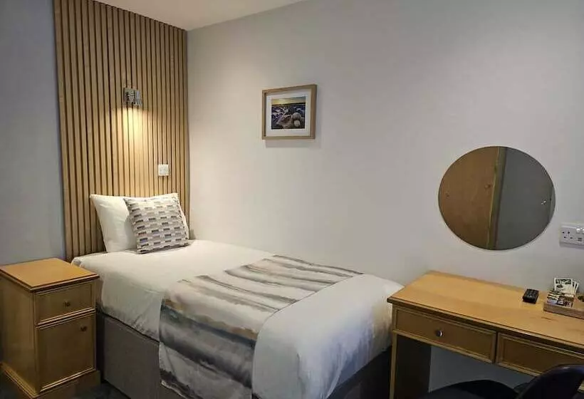 בית מלון כפרי The Balmoral