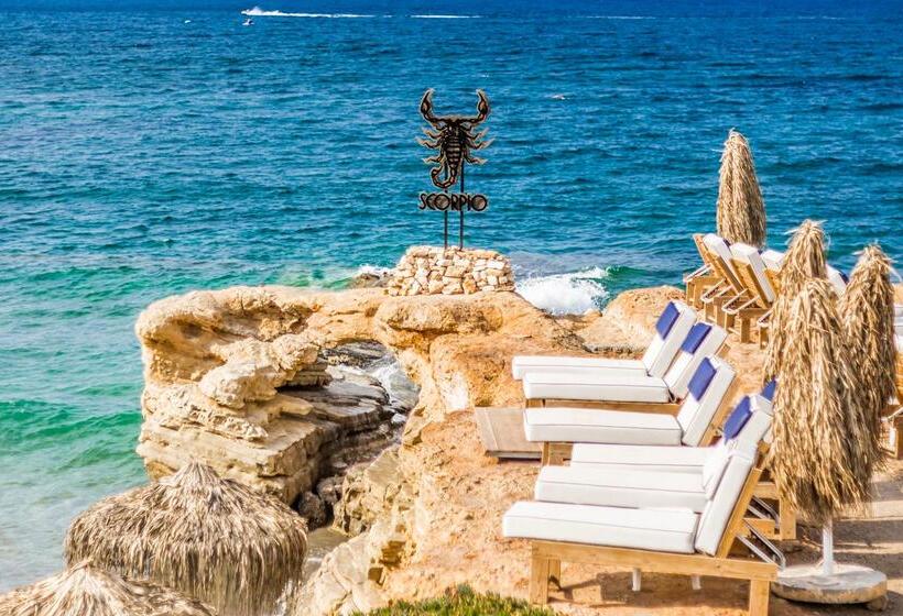 Elmi Beach Hotel & Suites