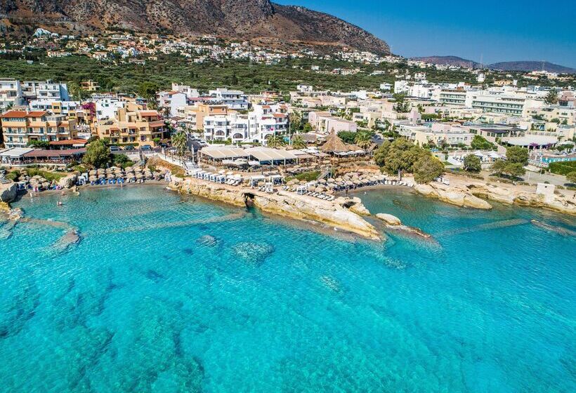 Elmi Beach Hotel & Suites