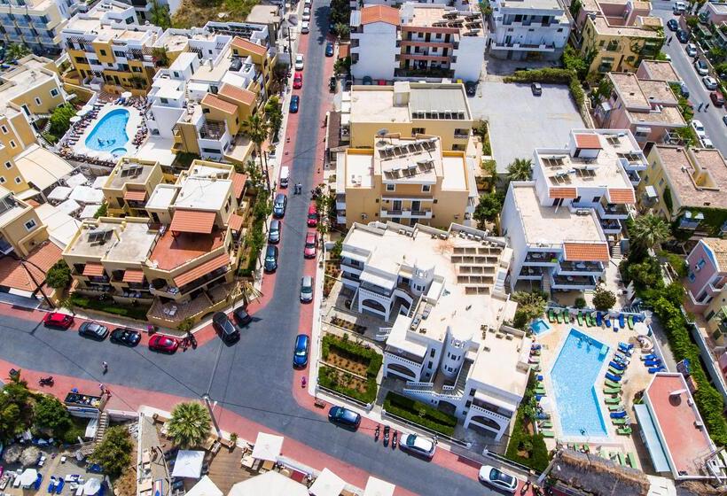 Elmi Beach Hotel & Suites