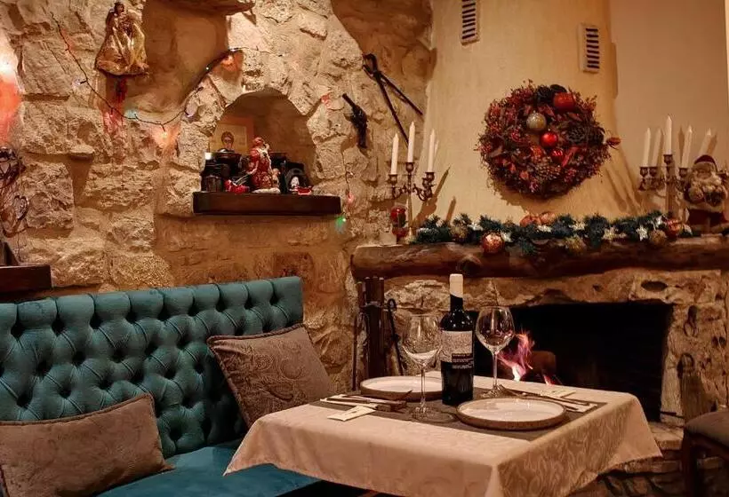 בית מלון כפרי En Dimitsani