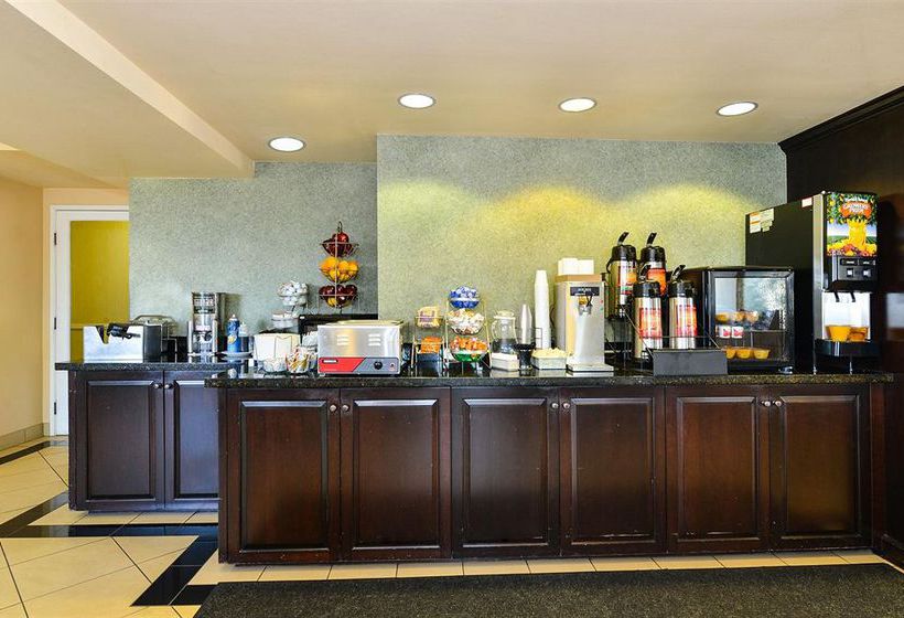 هتل Quality Inn & Suites