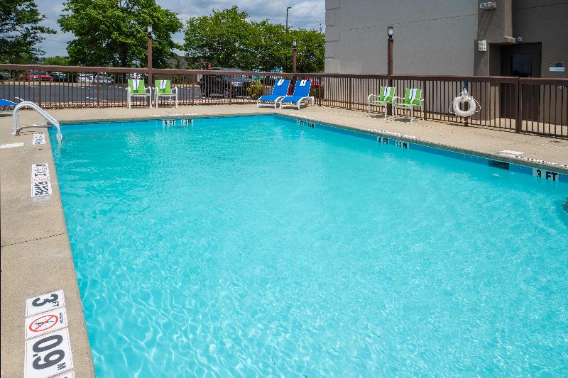 ホテル Holiday Inn Express Clayton Southeast Raleigh, An Ihg