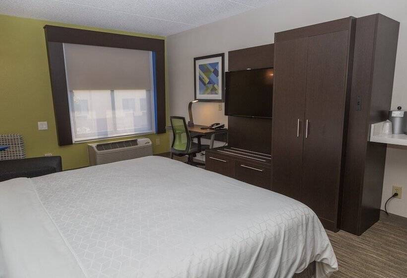 ホテル Holiday Inn Express Clayton Southeast Raleigh, An Ihg