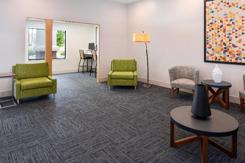 호텔 Holiday Inn Express & Suites Pueblo, An Ihg