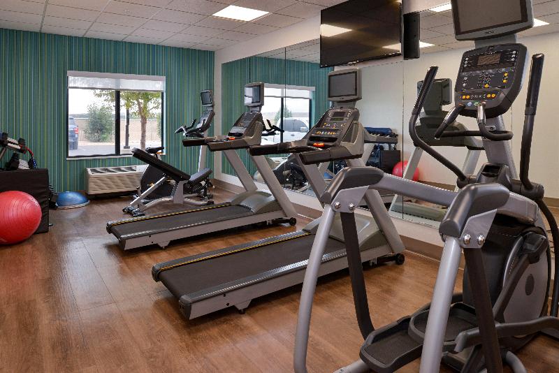 호텔 Holiday Inn Express & Suites Pueblo, An Ihg