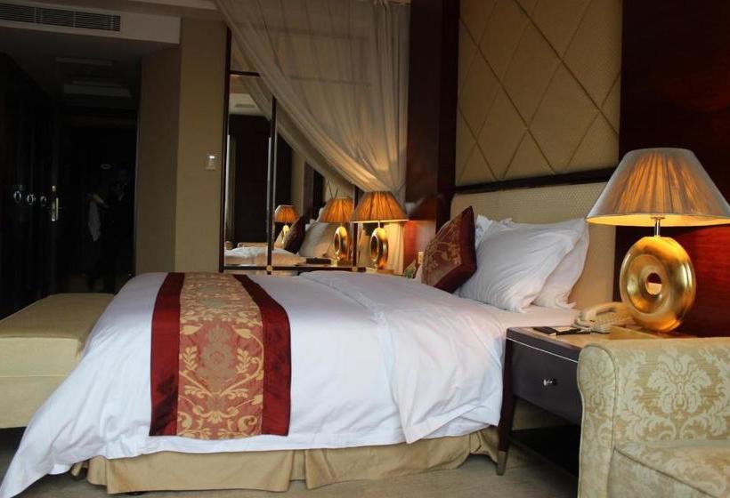 בית מלון כפרי Hui Hua International  Dongguan