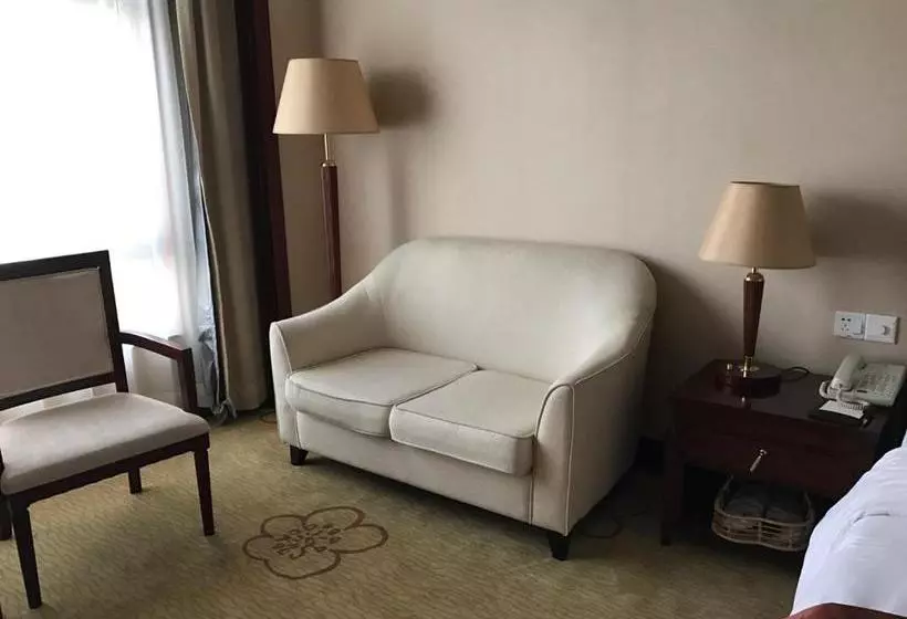 בית מלון כפרי Hui Hua International Dongguan