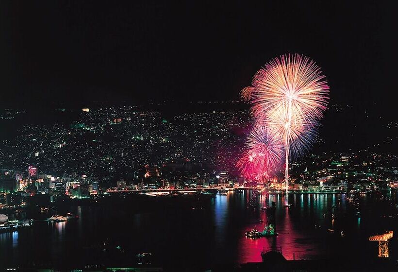 فندق Inasayama Kanko